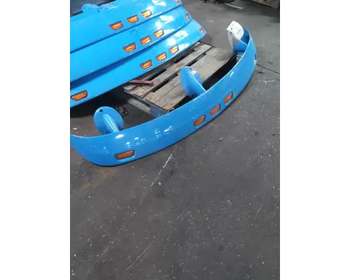 PETERBILT 379 CAB CLIP