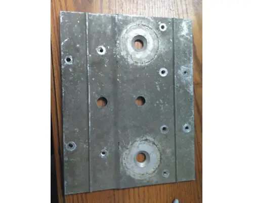 PETERBILT 379 CAB SUPPORT