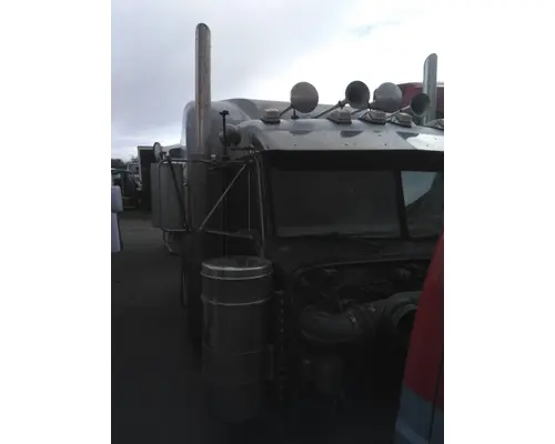 PETERBILT 379 CAB