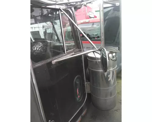 PETERBILT 379 CAB