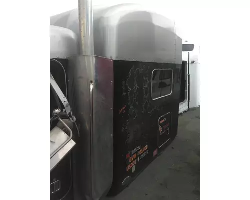 PETERBILT 379 CAB