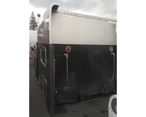 PETERBILT 379 CAB