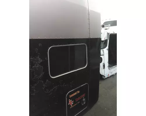 PETERBILT 379 CAB