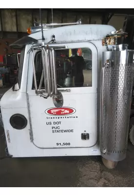 PETERBILT 379 CAB