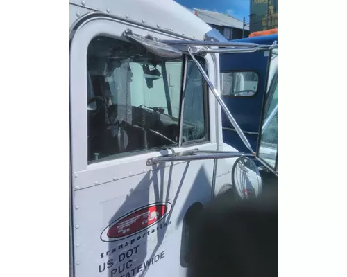 PETERBILT 379 CAB