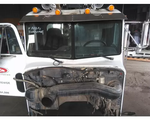 PETERBILT 379 CAB
