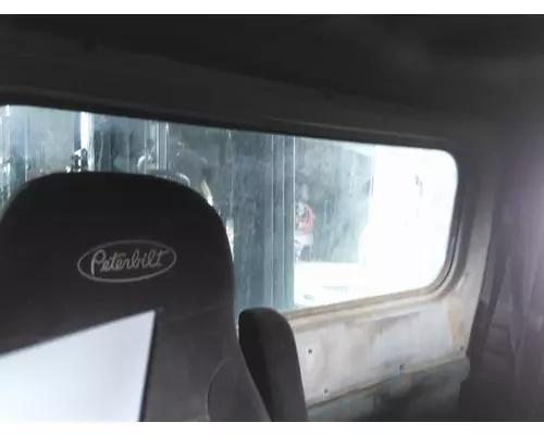 PETERBILT 379 CAB