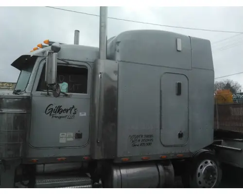 PETERBILT 379 CAB