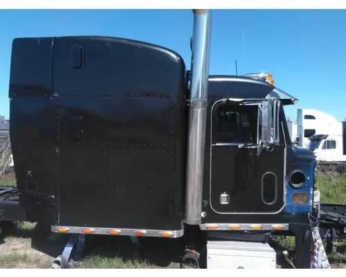 PETERBILT 379 CAB