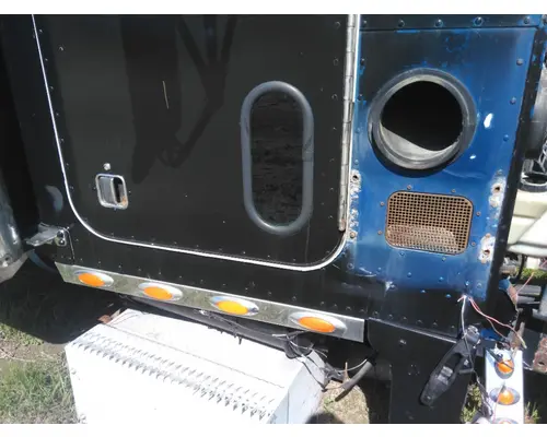 PETERBILT 379 CAB