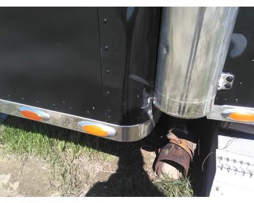 PETERBILT 379 CAB