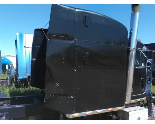 PETERBILT 379 CAB