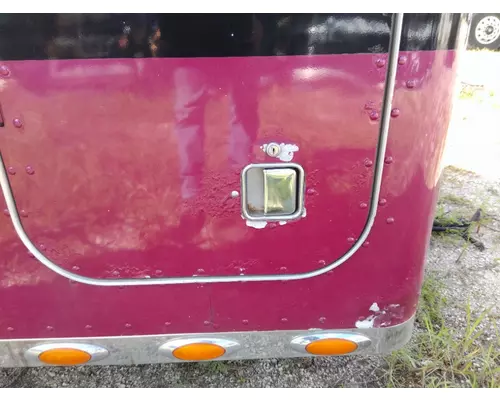 PETERBILT 379 CAB
