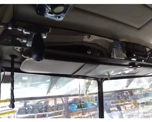 PETERBILT 379 CAB