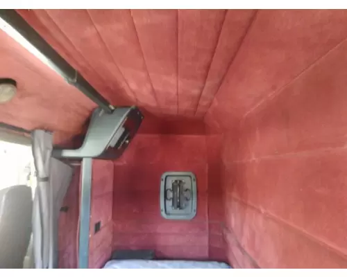 PETERBILT 379 CAB