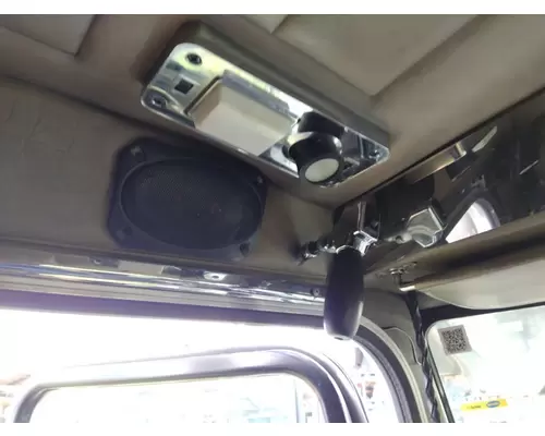 PETERBILT 379 CAB