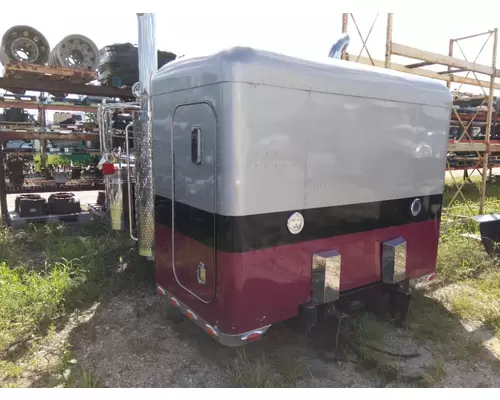 PETERBILT 379 CAB