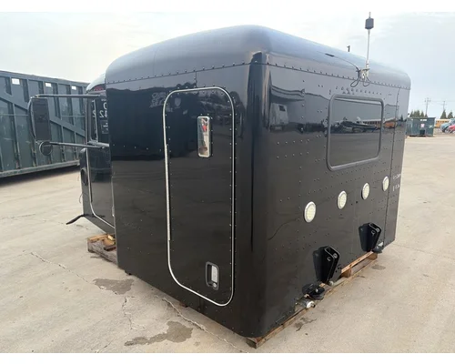 PETERBILT 379 Cab