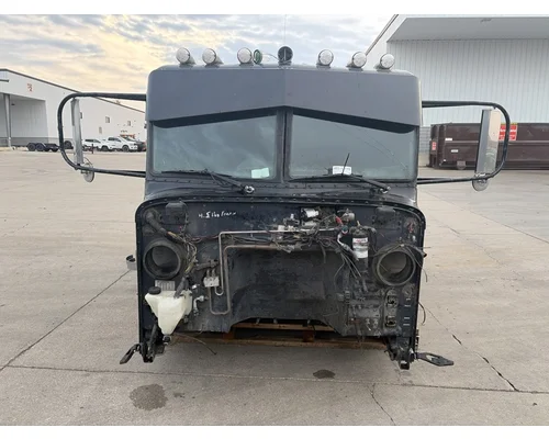 PETERBILT 379 Cab