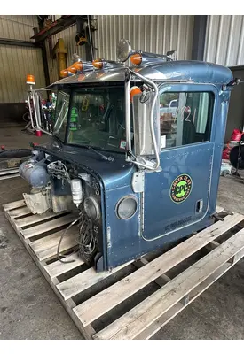 PETERBILT 379 Cab