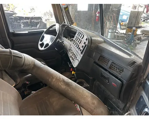 PETERBILT 379 Cab