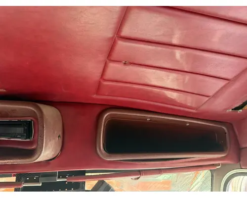 PETERBILT 379 Cab