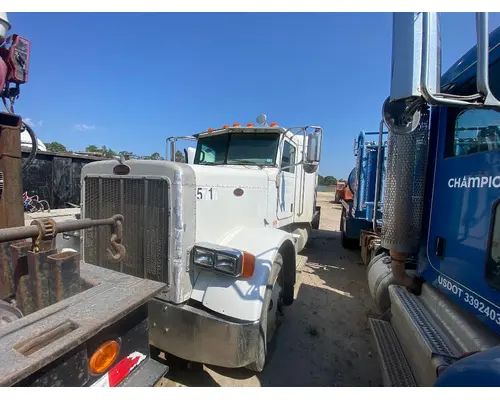 PETERBILT 379 Cab