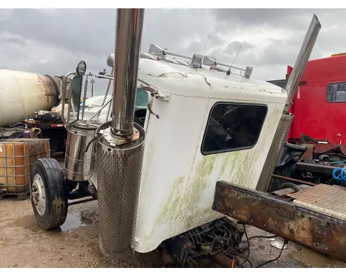 PETERBILT 379 Cab