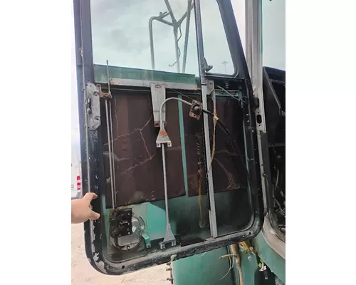 PETERBILT 379 Cab