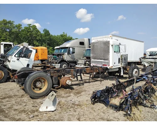 PETERBILT 379 Complete Vehicle