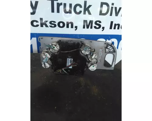 PETERBILT 379 DASH PANEL