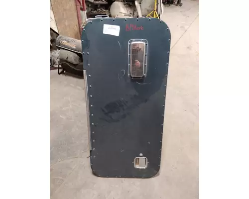 PETERBILT 379 DOOR ASSEMBLY, REAR OR BACK