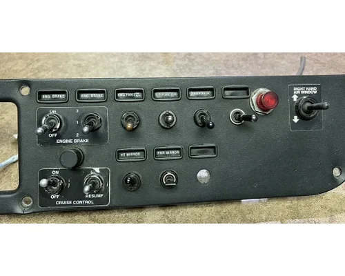 PETERBILT 379 Dash Panel