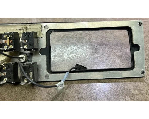 PETERBILT 379 Dash Panel
