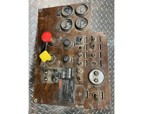 PETERBILT 379 Dash Panel