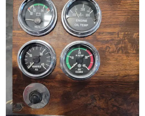 PETERBILT 379 Dash Panel