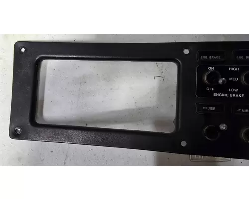 PETERBILT 379 Dash Panel