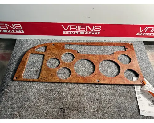 PETERBILT 379 Dash Panel