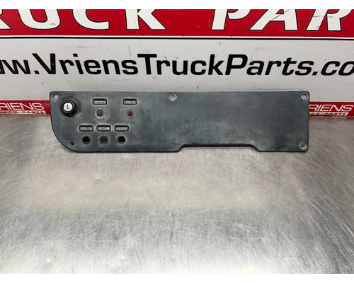 PETERBILT 379 Dash Panel