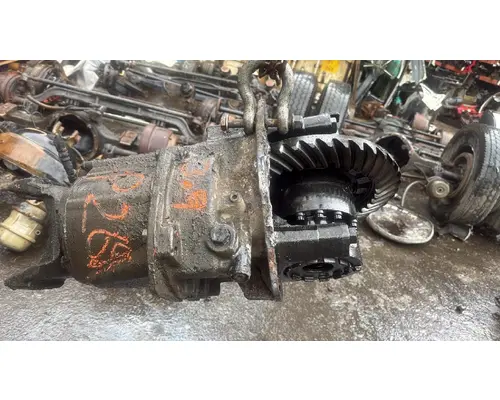 PETERBILT 379 Differential Assembly (Front, Rear)
