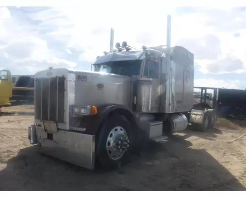 PETERBILT 379 Dismantle Vehicles