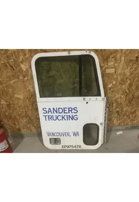 PETERBILT 379 Door Assembly, Front