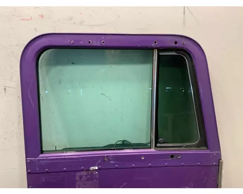 PETERBILT 379 Door Assembly, Front