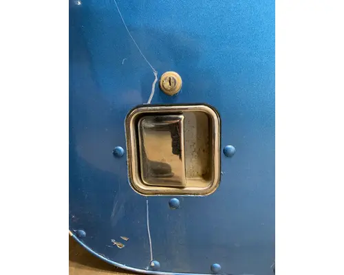 PETERBILT 379 Door Assembly, Front