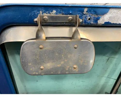 PETERBILT 379 Door Assembly, Front