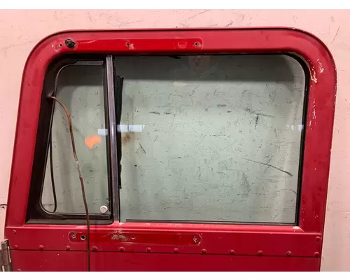 PETERBILT 379 Door Assembly, Front