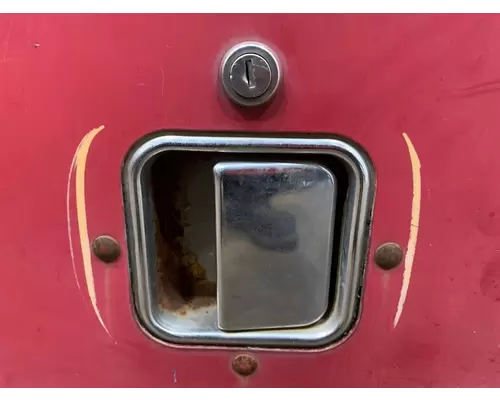 PETERBILT 379 Door Assembly, Front