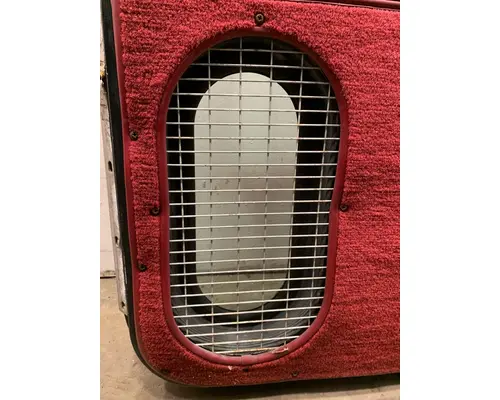 PETERBILT 379 Door Assembly, Front