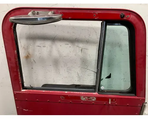 PETERBILT 379 Door Assembly, Front