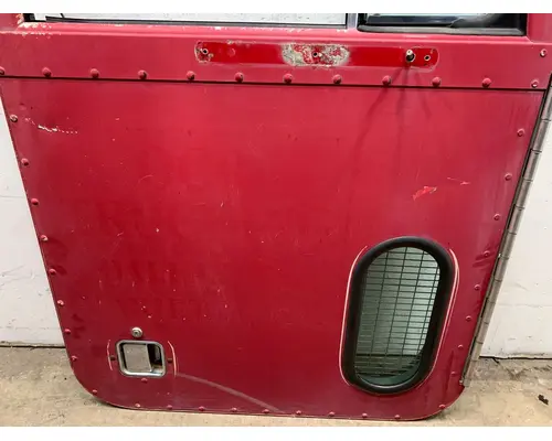 PETERBILT 379 Door Assembly, Front